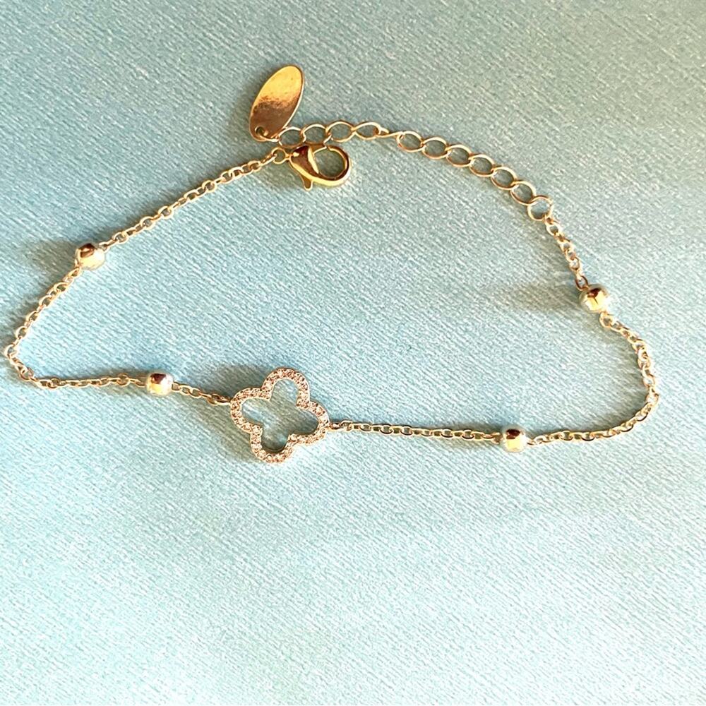 Womens Clover Bracelet Gold Tone with White stones Danity Delicate